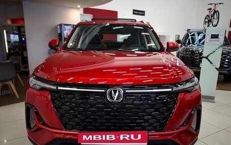 Changan CS35PLUS, 2023 год, 2 399 900 рублей, 3 фотография