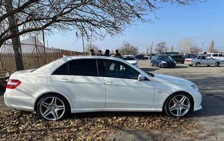 Mercedes-Benz E-Класс, 2011 год, 1 560 000 рублей, 7 фотография