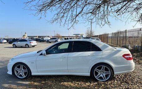 Mercedes-Benz E-Класс, 2011 год, 1 560 000 рублей, 8 фотография