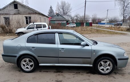 Skoda Octavia IV, 2002 год, 580 000 рублей, 2 фотография