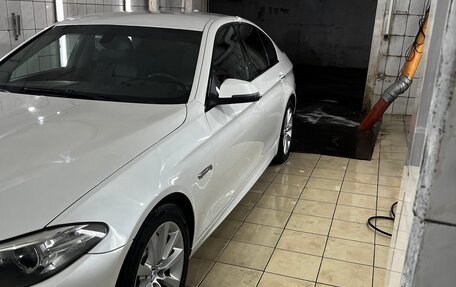 BMW 5 серия, 2014 год, 2 600 000 рублей, 4 фотография