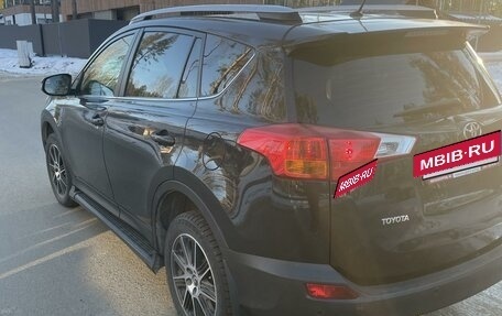 Toyota RAV4, 2014 год, 2 100 000 рублей, 3 фотография