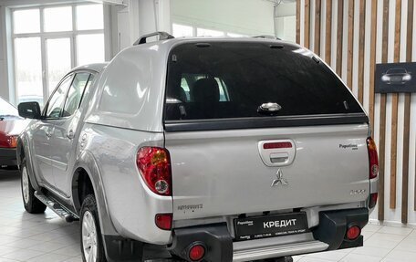 Mitsubishi L200 IV рестайлинг, 2015 год, 1 699 000 рублей, 4 фотография