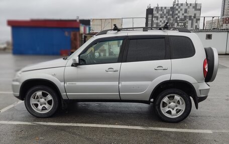 Chevrolet Niva I рестайлинг, 2012 год, 730 000 рублей, 3 фотография