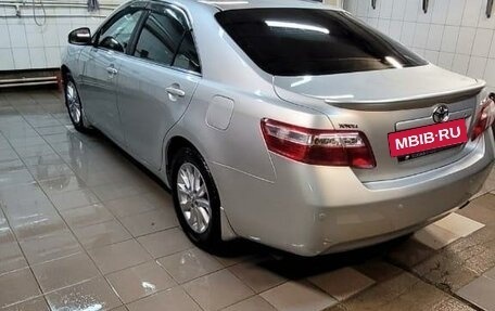 Toyota Camry, 2009 год, 999 000 рублей, 4 фотография