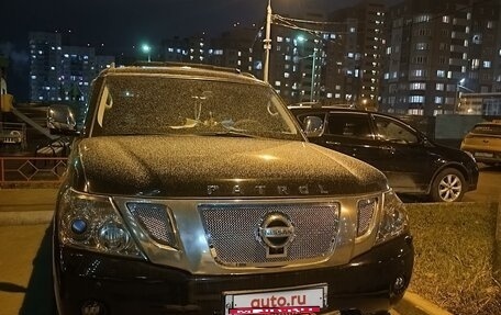 Nissan Patrol, 2011 год, 2 900 000 рублей, 1 фотография