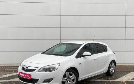 Opel Astra J, 2011 год, 760 000 рублей, 1 фотография