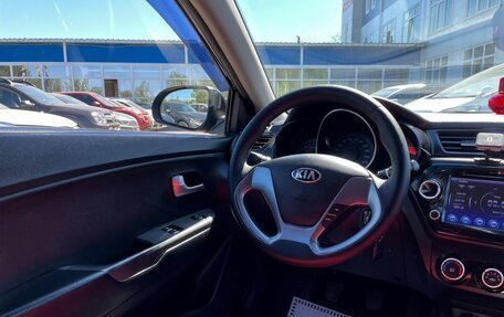 KIA Rio III рестайлинг, 2015 год, 1 049 000 рублей, 20 фотография