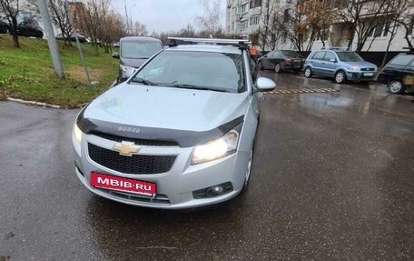 Chevrolet Cruze II, 2011 год, 680 000 рублей, 4 фотография