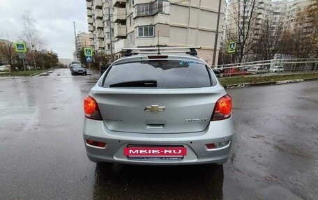 Chevrolet Cruze II, 2011 год, 680 000 рублей, 3 фотография