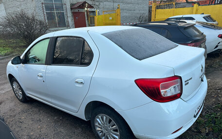 Renault Logan II, 2016 год, 850 000 рублей, 5 фотография