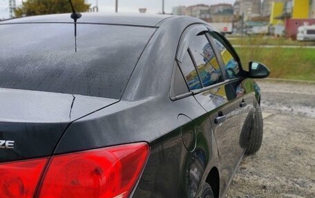 Chevrolet Cruze II, 2010 год, 750 000 рублей, 10 фотография