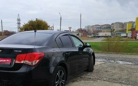 Chevrolet Cruze II, 2010 год, 750 000 рублей, 11 фотография