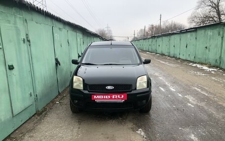 Ford Fusion I, 2005 год, 545 000 рублей, 2 фотография