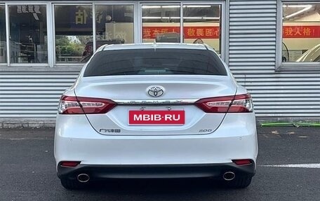 Toyota Camry, 2021 год, 3 255 000 рублей, 4 фотография