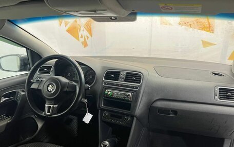 Volkswagen Polo VI (EU Market), 2012 год, 735 000 рублей, 12 фотография