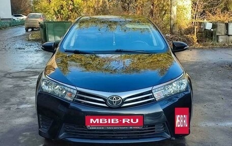 Toyota Corolla, 2013 год, 1 300 000 рублей, 5 фотография