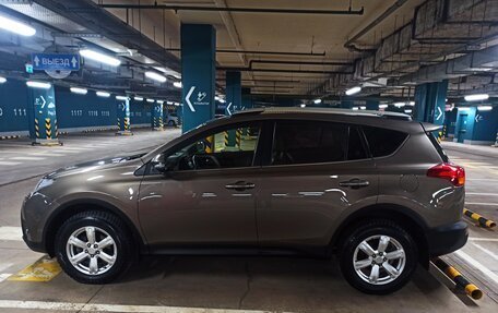 Toyota RAV4, 2013 год, 1 650 000 рублей, 2 фотография