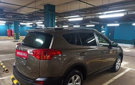 Toyota RAV4, 2013 год, 1 650 000 рублей, 5 фотография