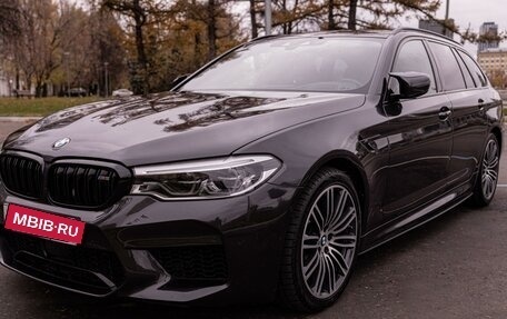 BMW 5 серия, 2019 год, 4 500 000 рублей, 4 фотография