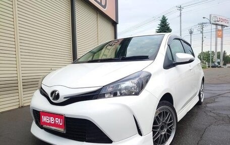 Toyota Vitz, 2013 год, 740 999 рублей, 1 фотография