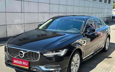 Volvo S90 II рестайлинг, 2020 год, 2 985 000 рублей, 1 фотография