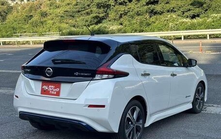 Nissan Leaf II, 2020 год, 1 700 000 рублей, 6 фотография