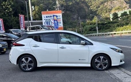 Nissan Leaf II, 2020 год, 1 700 000 рублей, 8 фотография