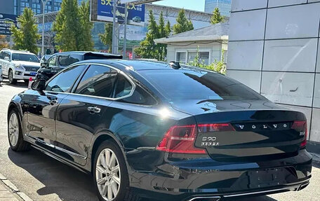 Volvo S90 II рестайлинг, 2020 год, 2 985 000 рублей, 6 фотография