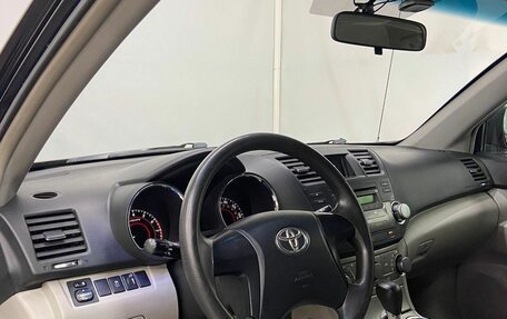 Toyota Highlander III, 2011 год, 2 330 000 рублей, 9 фотография