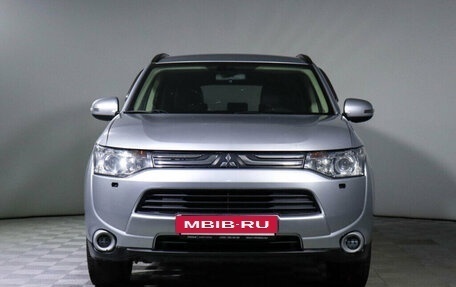 Mitsubishi Outlander III рестайлинг 3, 2012 год, 1 630 000 рублей, 2 фотография