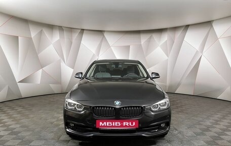 BMW 3 серия, 2018 год, 2 899 700 рублей, 3 фотография