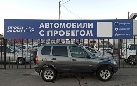 Chevrolet Niva I рестайлинг, 2017 год, 679 000 рублей, 5 фотография