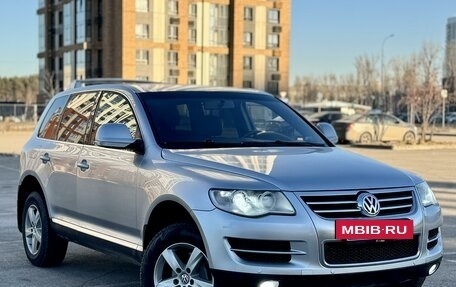 Volkswagen Touareg III, 2007 год, 900 000 рублей, 2 фотография