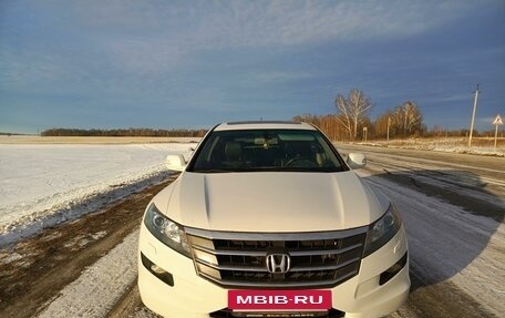 Honda Crosstour I рестайлинг, 2012 год, 1 630 000 рублей, 2 фотография