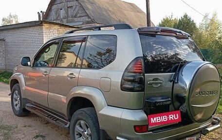 Toyota Land Cruiser Prado 120 рестайлинг, 2004 год, 1 800 000 рублей, 3 фотография