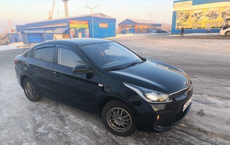 KIA Rio IV, 2018 год, 1 350 000 рублей, 1 фотография