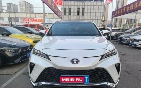 Toyota Venza, 2022 год, 3 000 101 рублей, 2 фотография