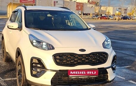 KIA Sportage IV рестайлинг, 2021 год, 2 650 000 рублей, 3 фотография