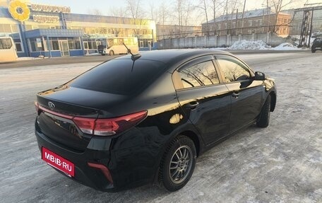 KIA Rio IV, 2018 год, 1 350 000 рублей, 4 фотография