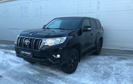 Toyota Land Cruiser Prado 150 рестайлинг 2, 2021 год, 4 834 000 рублей, 3 фотография