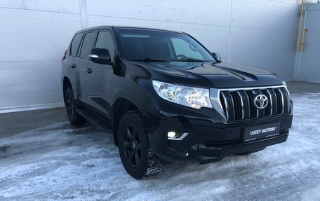 Toyota Land Cruiser Prado 150 рестайлинг 2, 2021 год, 4 834 000 рублей, 2 фотография