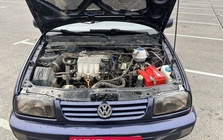 Volkswagen Vento, 1997 год, 400 000 рублей, 4 фотография