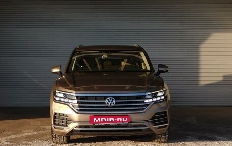 Volkswagen Touareg III, 2018 год, 5 049 000 рублей, 2 фотография