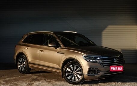 Volkswagen Touareg III, 2018 год, 5 049 000 рублей, 3 фотография