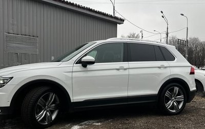 Volkswagen Tiguan II, 2017 год, 2 799 000 рублей, 1 фотография