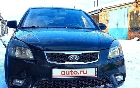 KIA Rio II, 2011 год, 750 000 рублей, 1 фотография