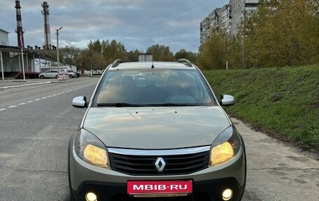 Renault Sandero I, 2012 год, 810 000 рублей, 1 фотография