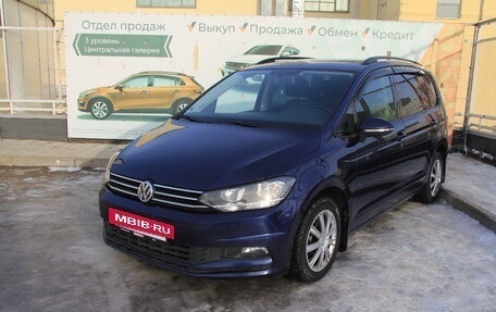 Volkswagen Touran III, 2018 год, 1 950 000 рублей, 5 фотография