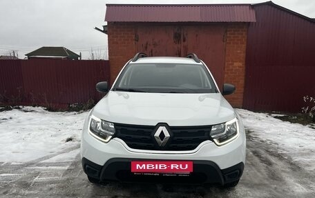 Renault Duster, 2021 год, 1 800 000 рублей, 3 фотография